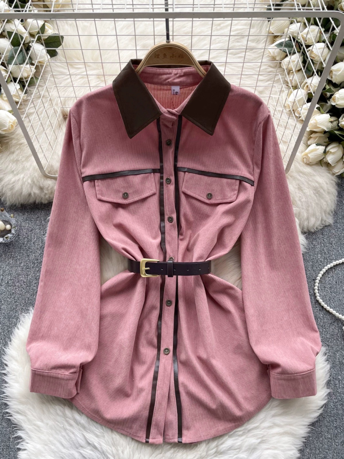 Distracted by the sea shirt  SH105 images